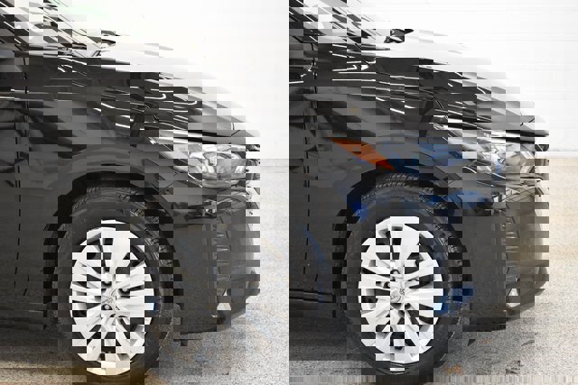 Used 2025 Nissan Sentra S image 13