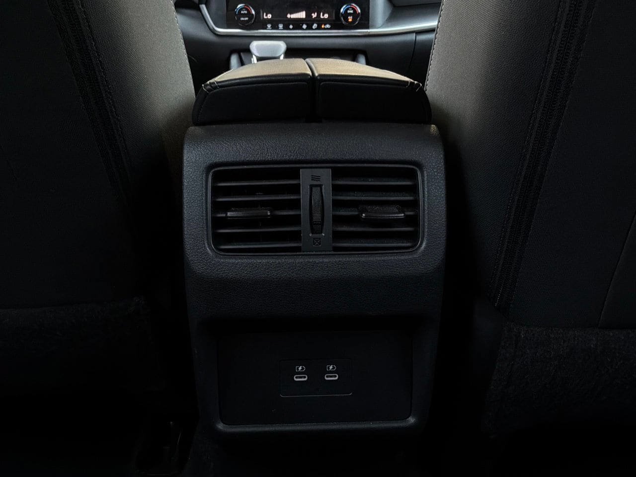Used 2025 Nissan Rogue SV FWD image 13