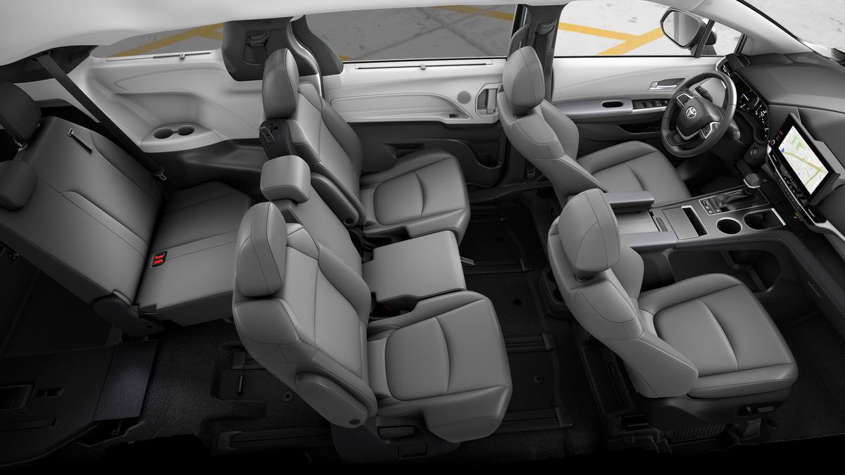 New 2026 Toyota Sienna XLE FWD image 22