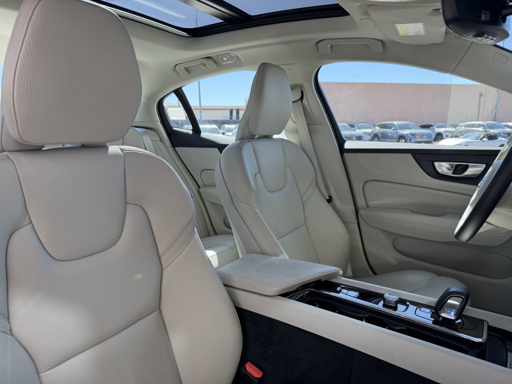 Used 2025 Volvo S60 B5 Plus w/ Climate Package FWD image 41