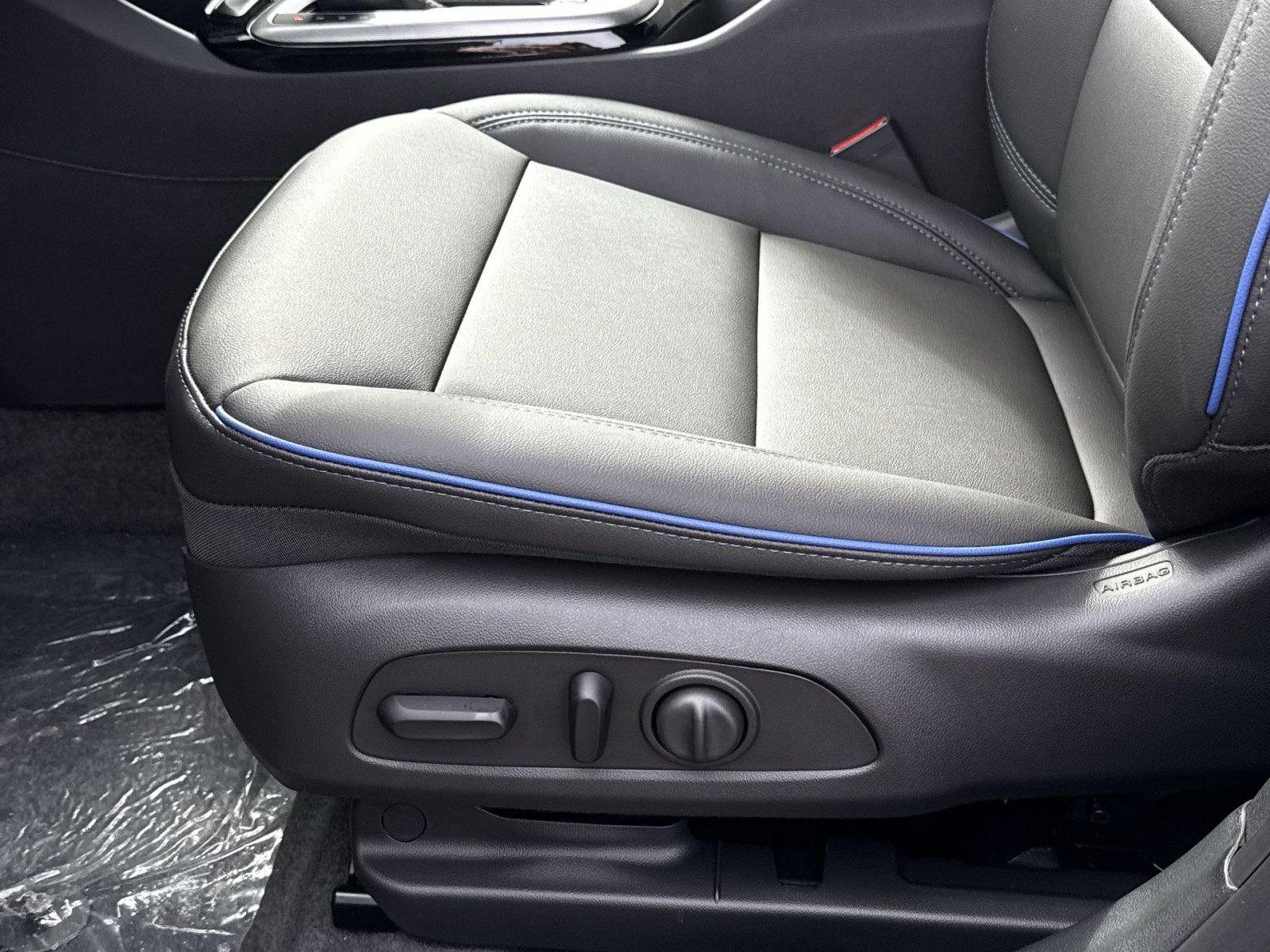 New 2026 Buick Envista Sport Touring w/ Convenience I Package FWD image 14