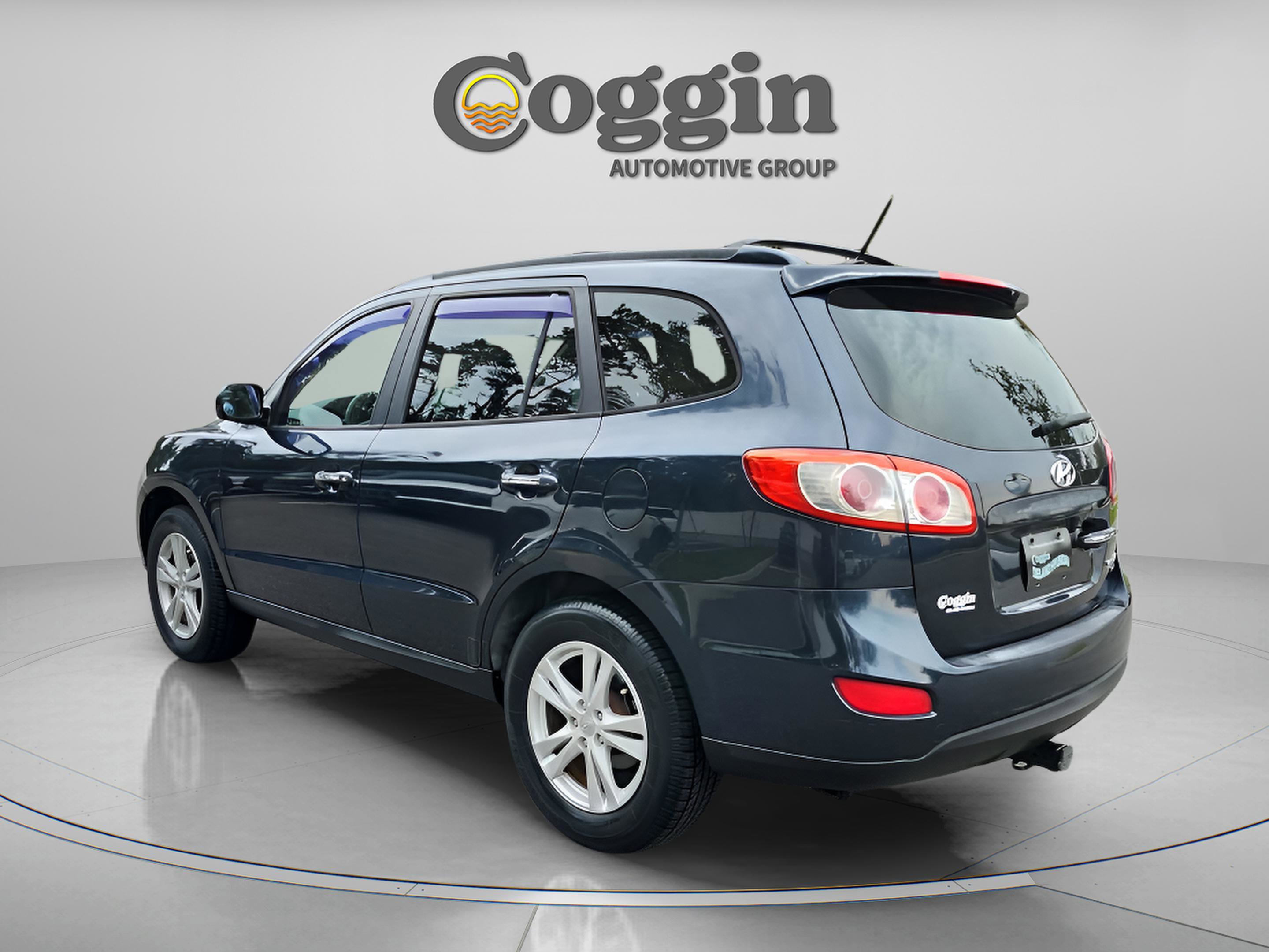 Used 2011 Hyundai Santa Fe Limited image 3