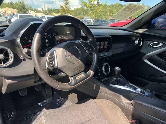 Used 2017 Chevrolet Camaro SS RWD image 14