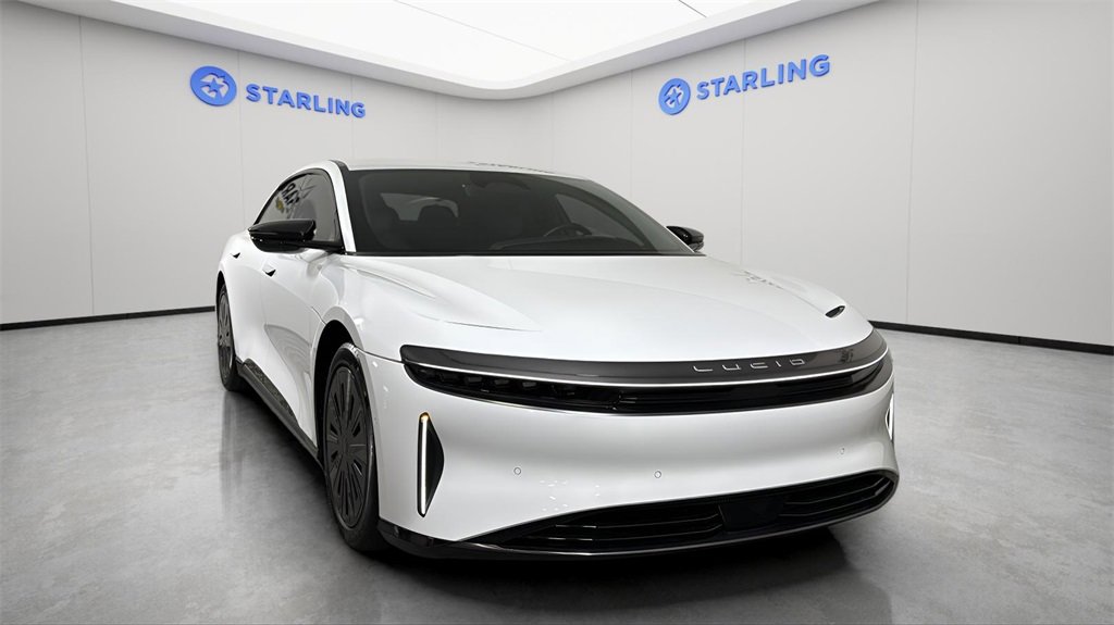 Used 2024 Lucid Air Pure image 14