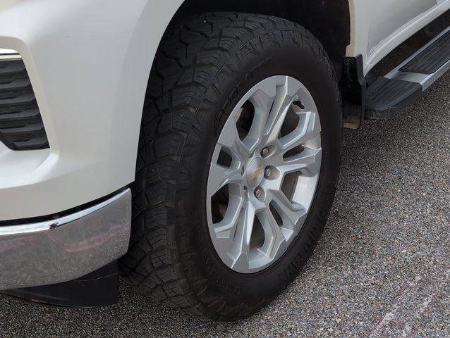 Used 2024 Chevrolet Silverado 1500 LTZ w/ LTZ Convenience Package II image 33