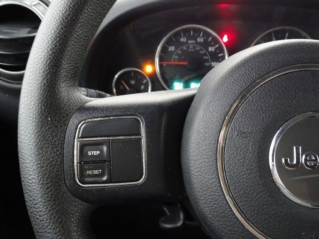 Used 2018 Jeep Wrangler Unlimited Sport image 23