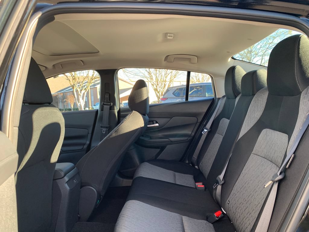 New 2026 Nissan Sentra SV w/ SV Convenience Package FWD image 17