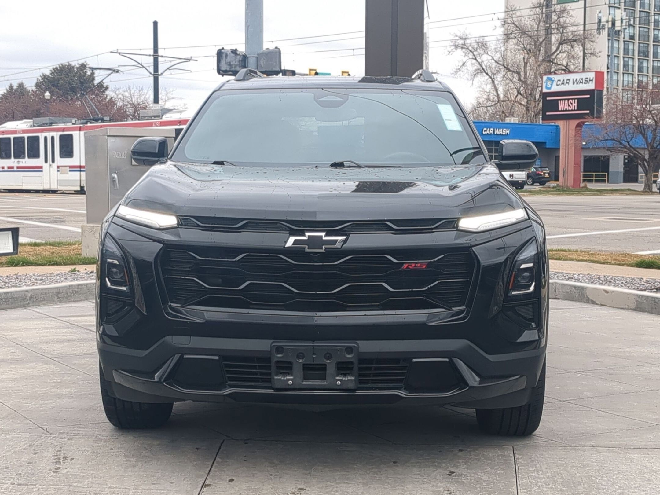 Used 2025 Chevrolet Equinox RS image 11