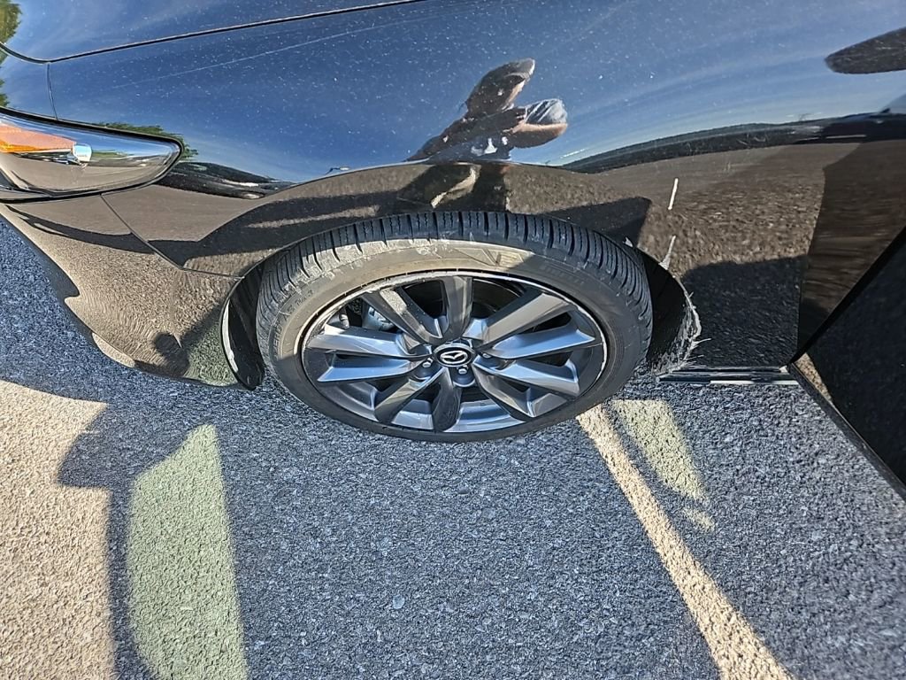 Used 2024 MAZDA MAZDA3 s FWD image 12