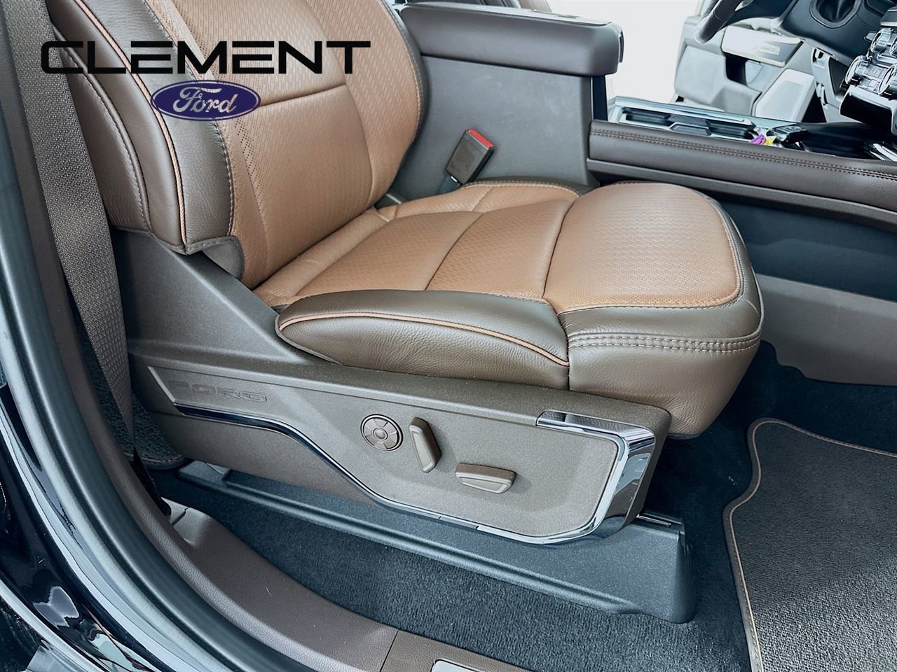 New 2026 Ford F250 King Ranch AWD/4WD image 32