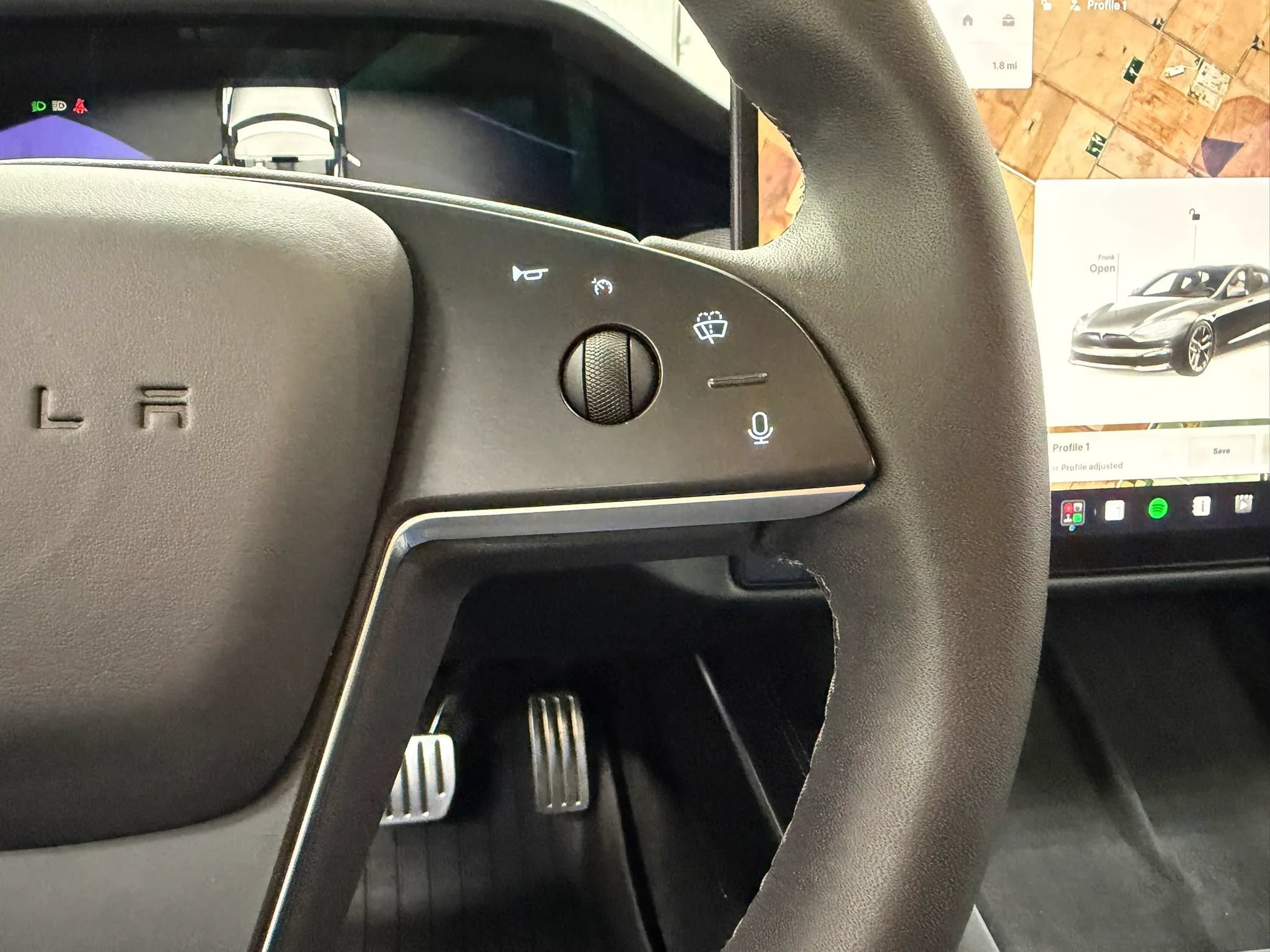 Used 2023 Tesla Model S Plaid AWD/4WD image 29