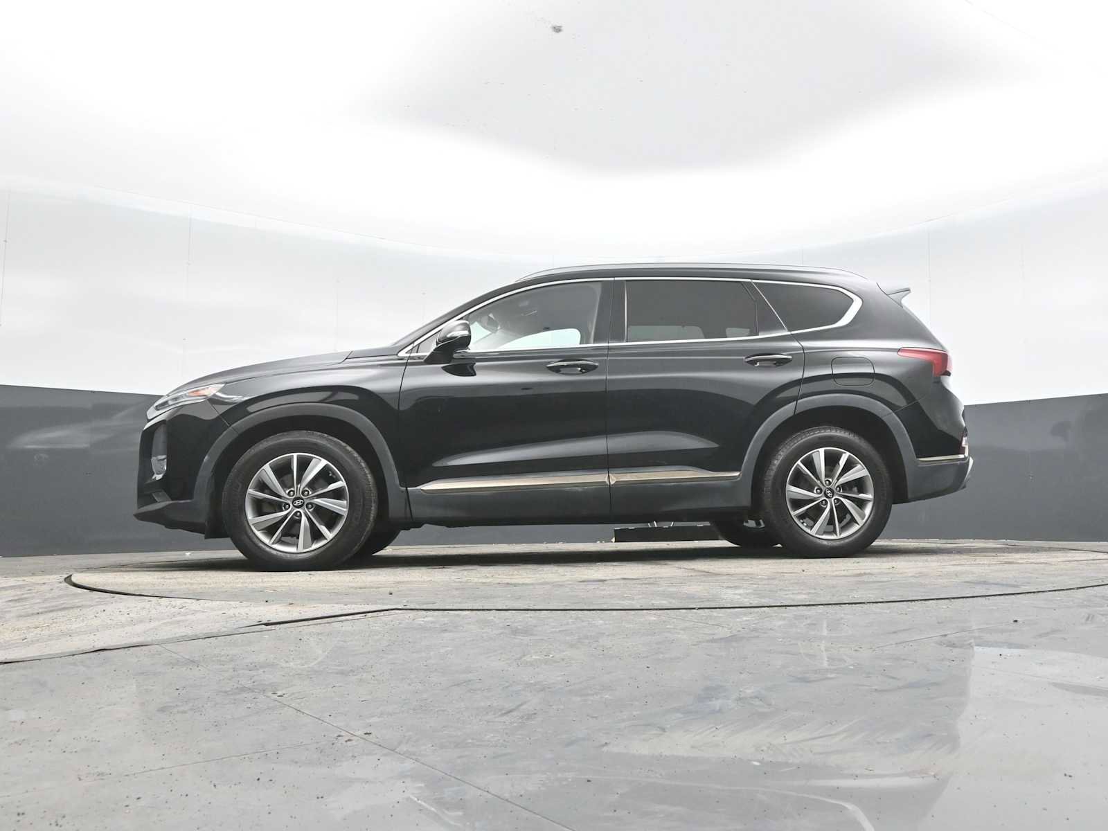Used 2019 Hyundai Santa Fe Limited image 43