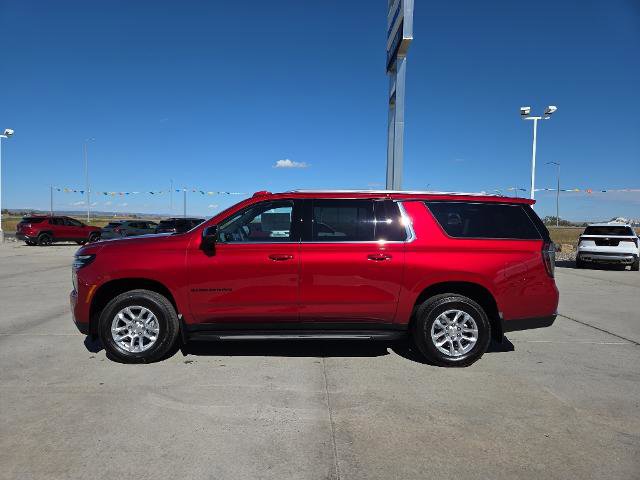 New 2026 Chevrolet Suburban LT image 2