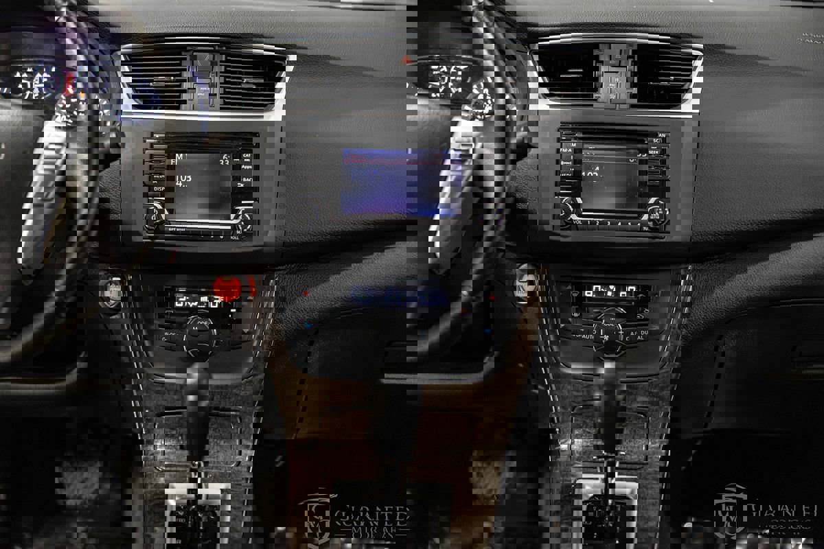 Used 2015 Nissan Sentra SL image 36