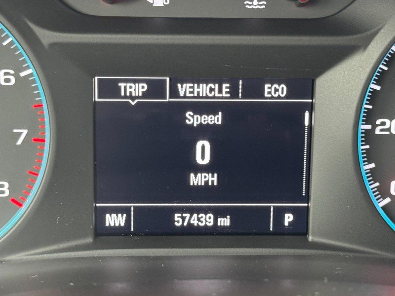 Used 2021 Chevrolet Traverse LT FWD image 20
