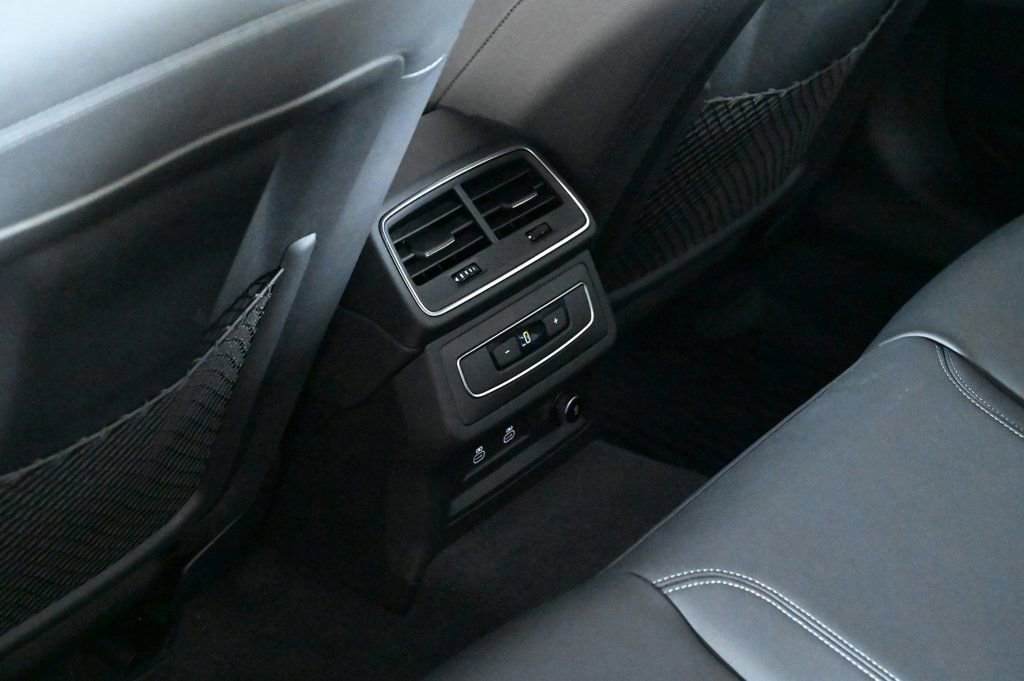 Used 2023 Audi A6 Premium Plus w/ Premium Plus Package image 18