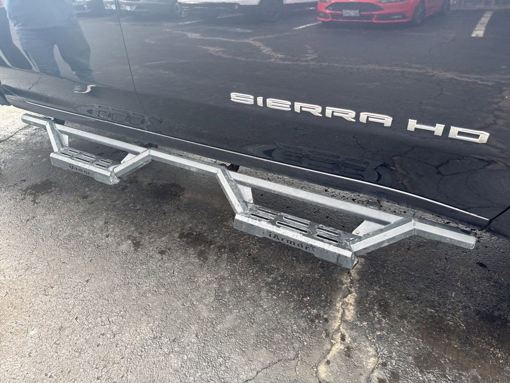 Used 2025 GMC Sierra 2500 SLT image 46
