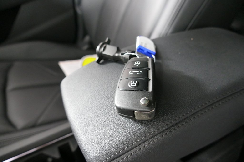 Used 2023 Audi Q3 2.0T Premium image 12