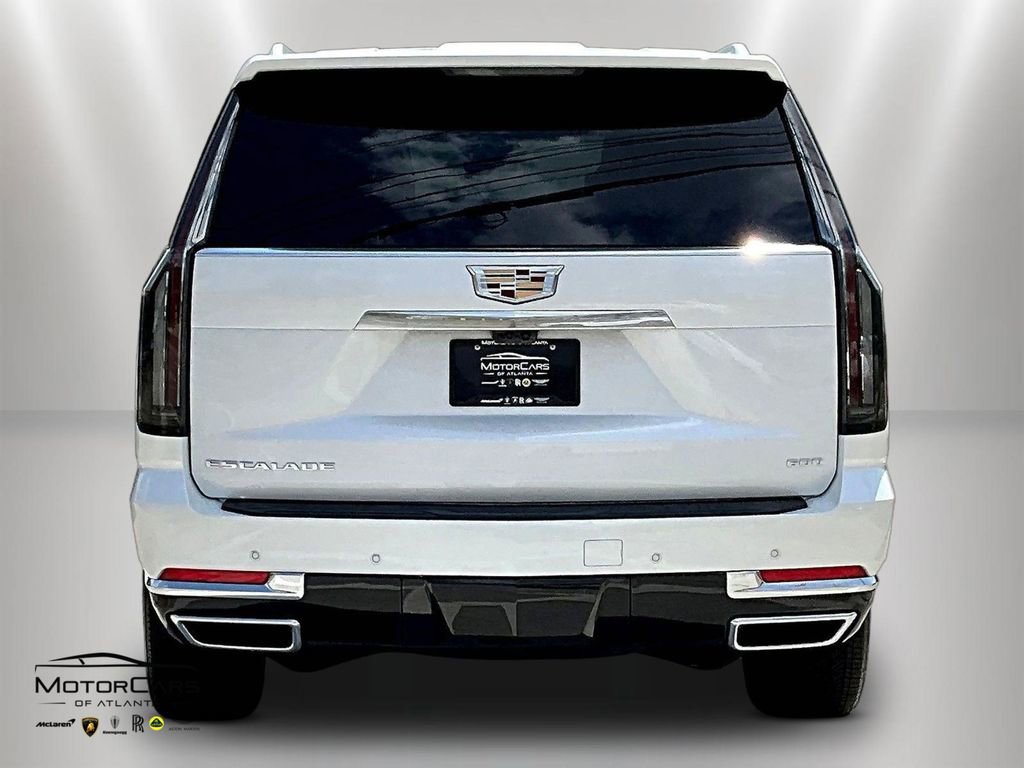 Used 2025 Cadillac Escalade ESV Premium Luxury Platinum image 4