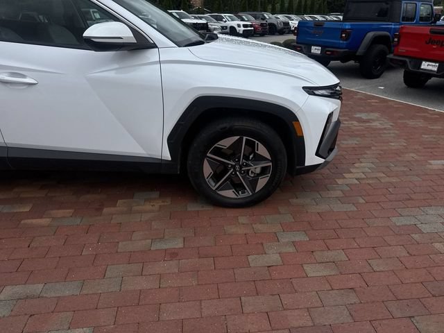 Used 2025 Hyundai Tucson SEL AWD/4WD image 17