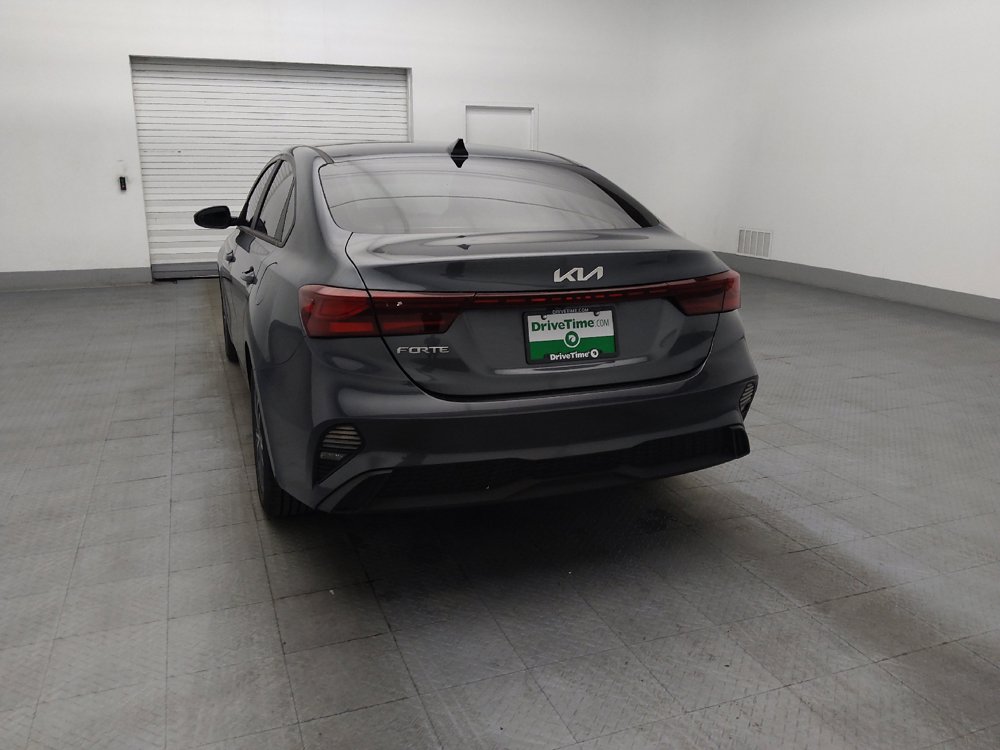 Used 2022 Kia Forte LXS w/ LXS Technology Package FWD image 6
