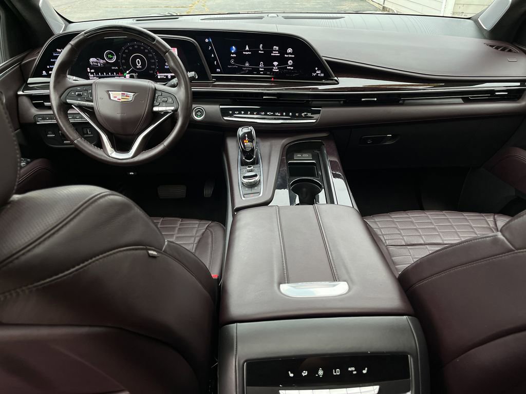 Used 2021 Cadillac Escalade ESV Sport Platinum w/ LPO, ONYX Package image 14