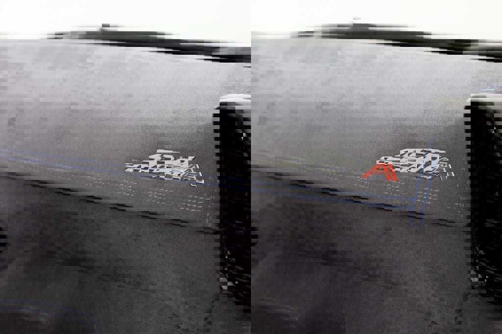 Used 2015 Ferrari 458 Speciale A image 34