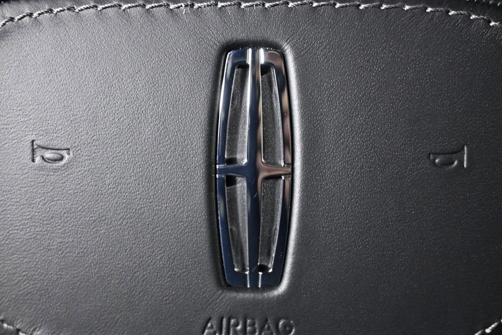 New 2026 Lincoln Navigator L Reserve w/ Jet Appearance Package image 35