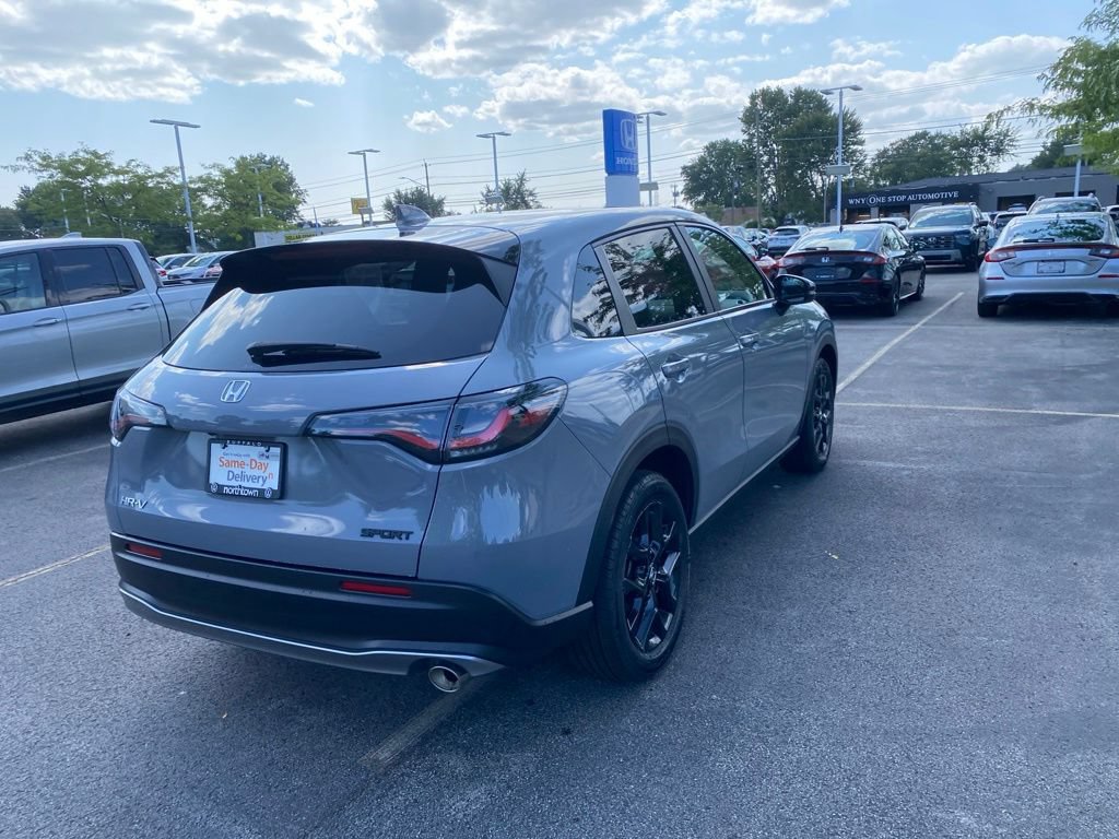 Certified 2024 Honda HR-V Sport image 9