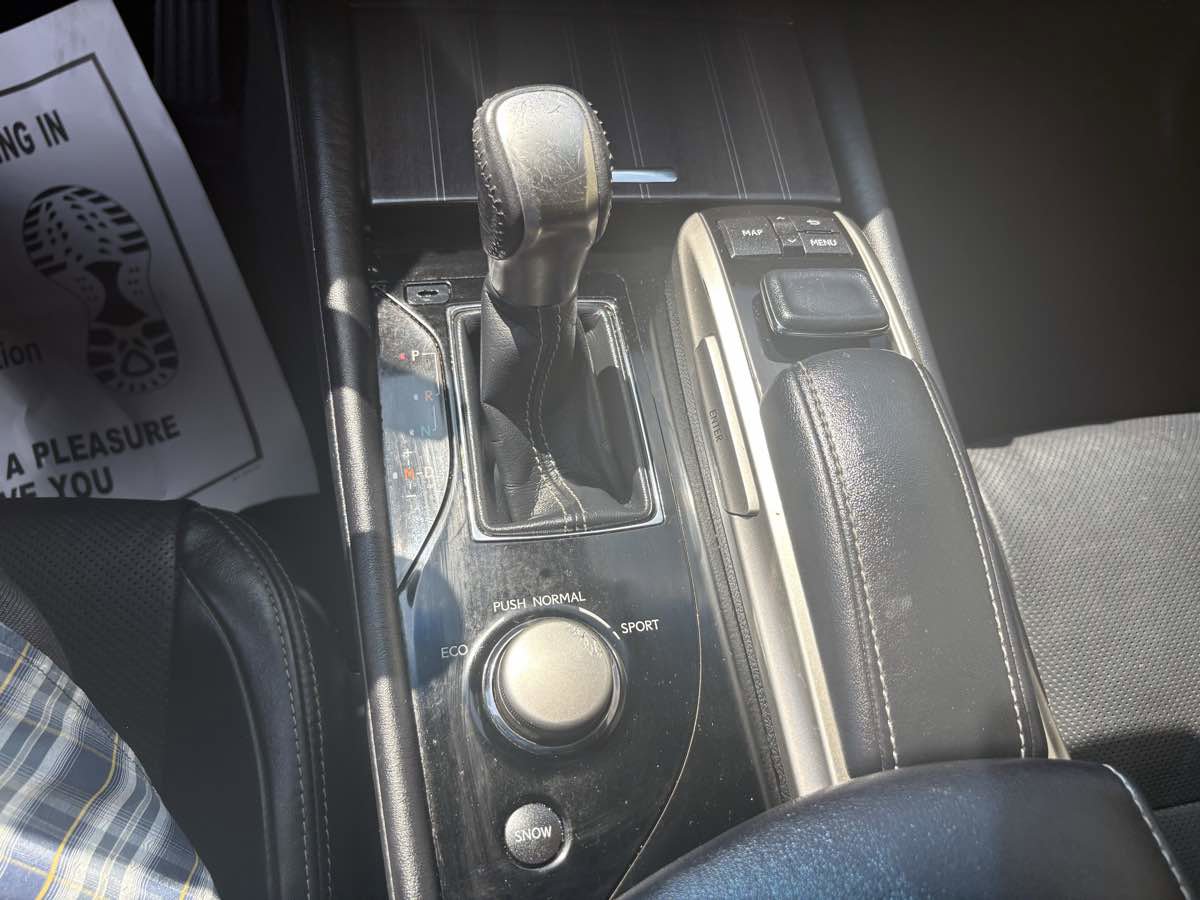 Used 2017 Lexus GS 350 image 32