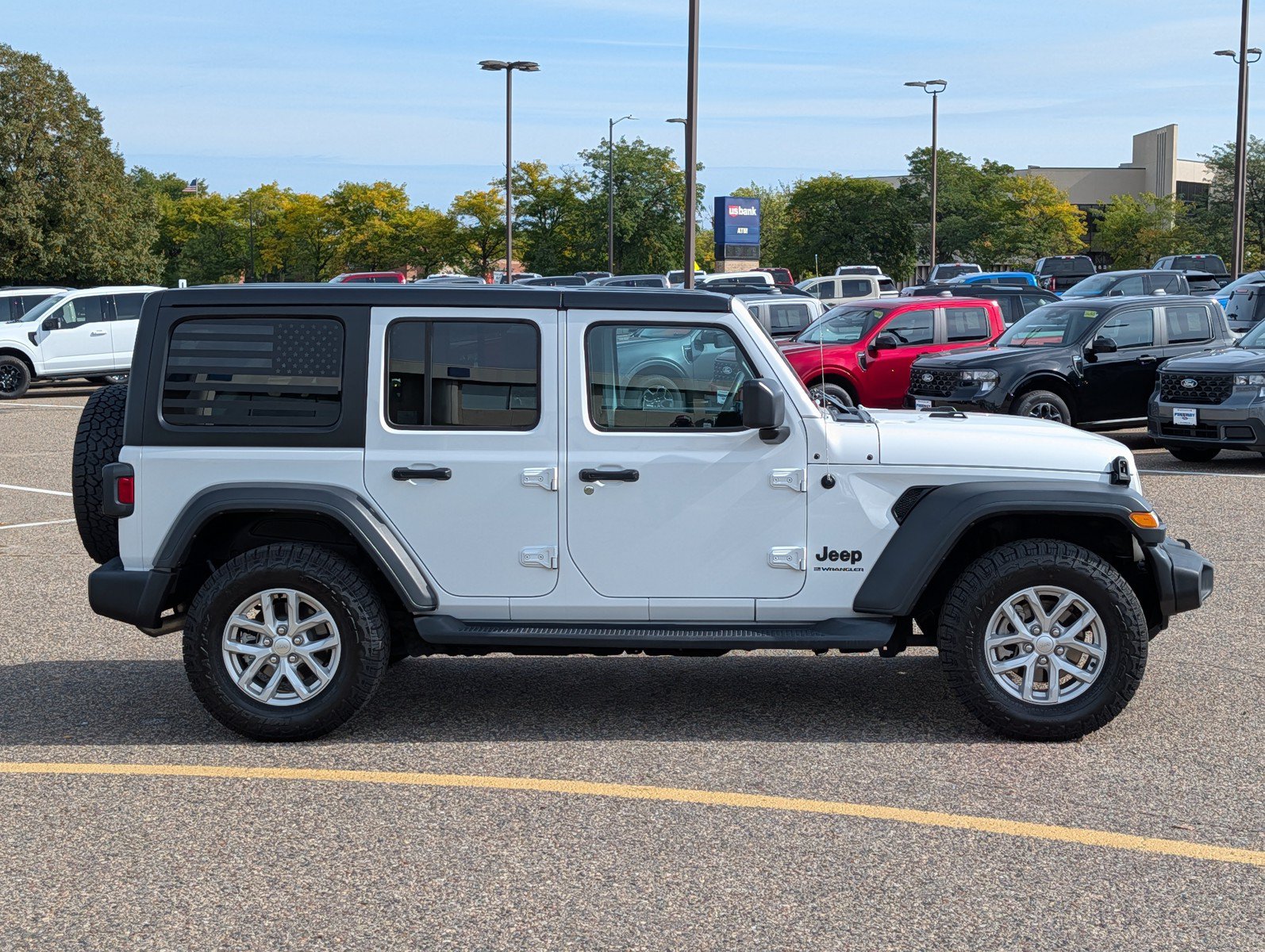 Used 2023 Jeep Wrangler Unlimited Sport AWD/4WD image 6