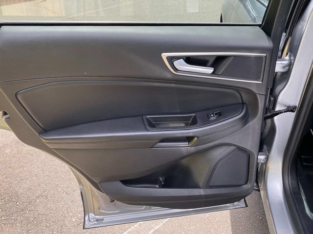 Used 2022 Ford Edge SEL AWD/4WD image 10