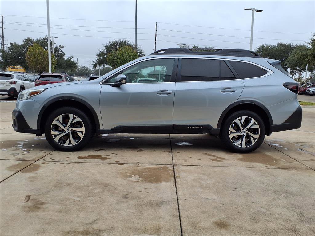 Used 2020 Subaru Outback Limited image 22