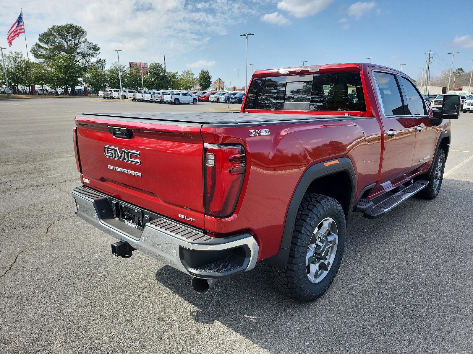 New 2026 GMC Sierra 2500 SLT w/ SLT Premium Package AWD/4WD image 3