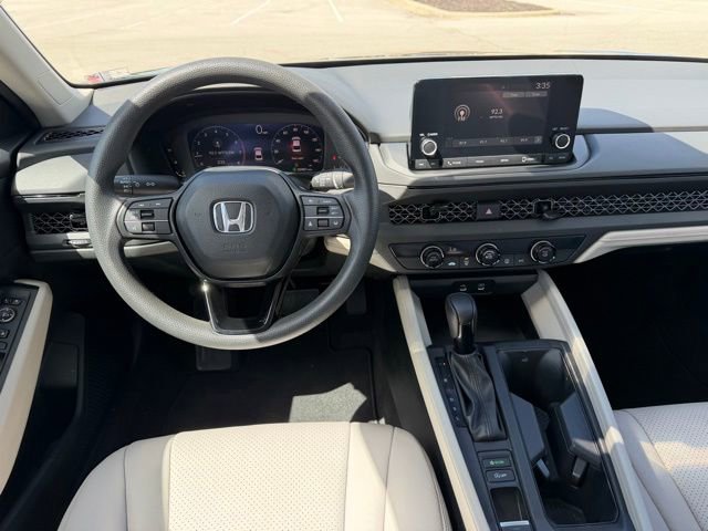 Used 2023 Honda Accord LX image 15