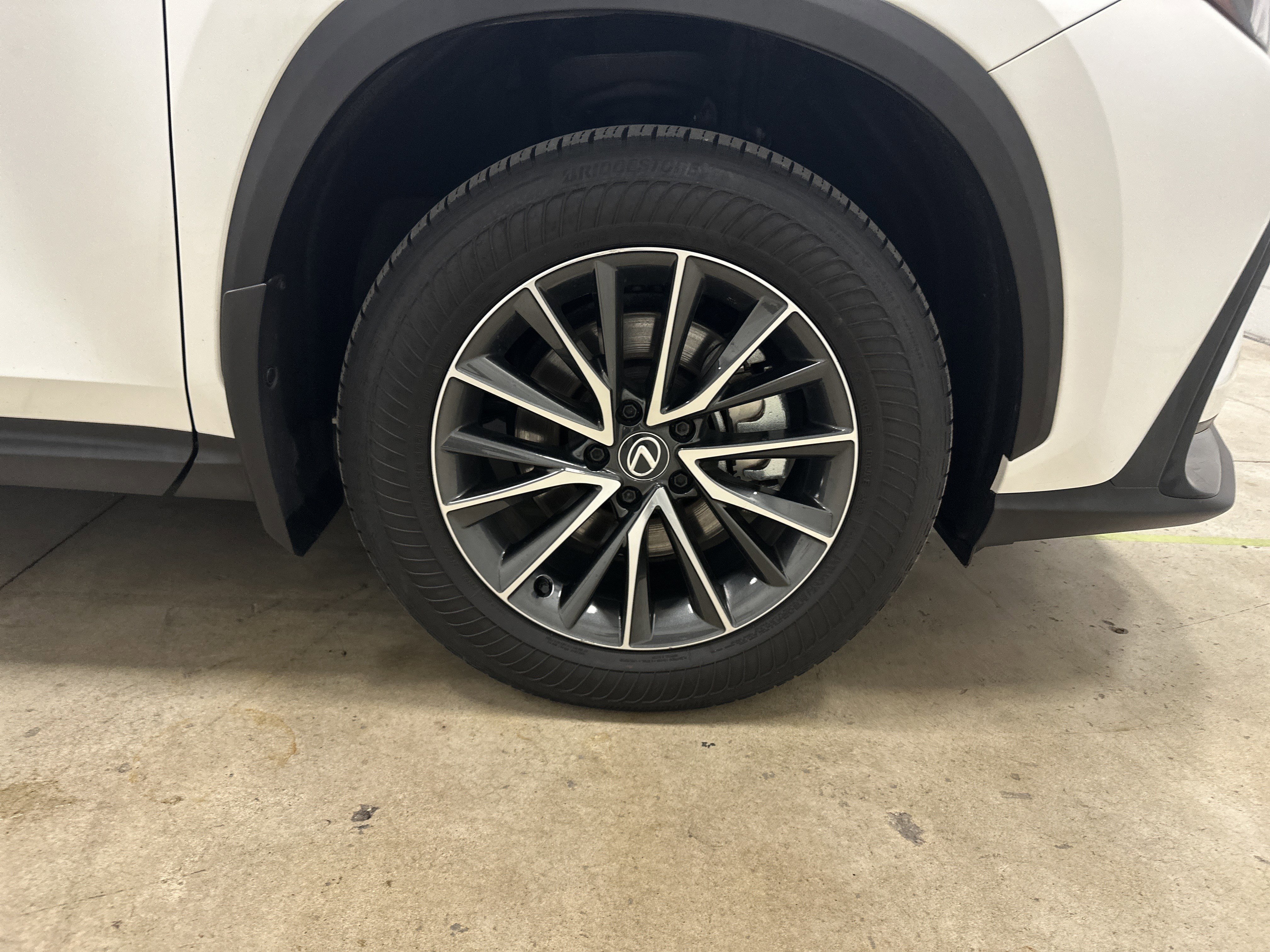 Used 2024 Lexus NX 350 AWD image 13