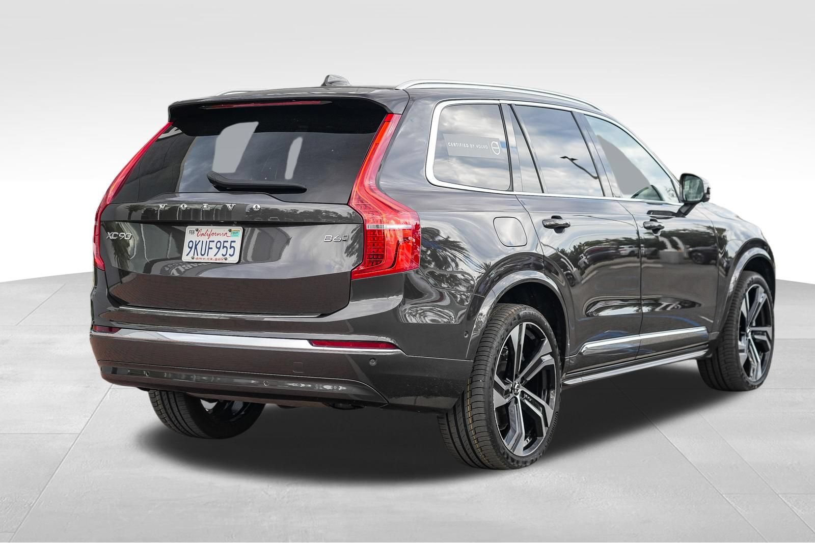 Used 2024 Volvo XC90 B6 Ultimate w/ Protection Package Premier AWD/4WD image 10