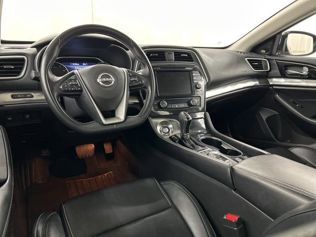 Used 2023 Nissan Maxima SL FWD image 21