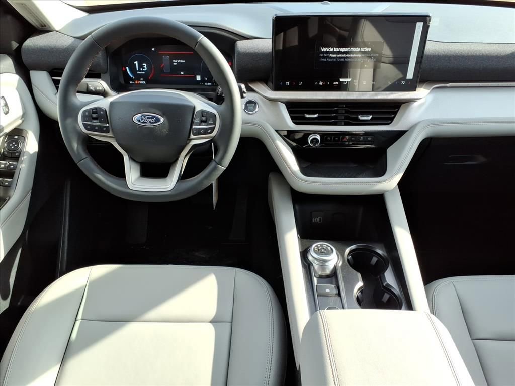 New 2026 Ford Explorer Active w/ Active Comfort Package image 16