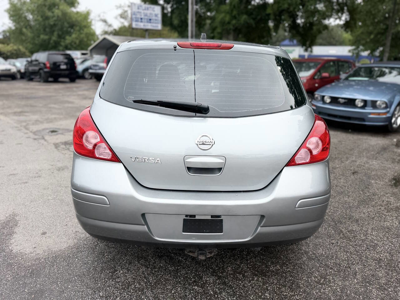 Used 2010 Nissan Versa 1.8 S w/ PWR Plus Pkg FWD image 6