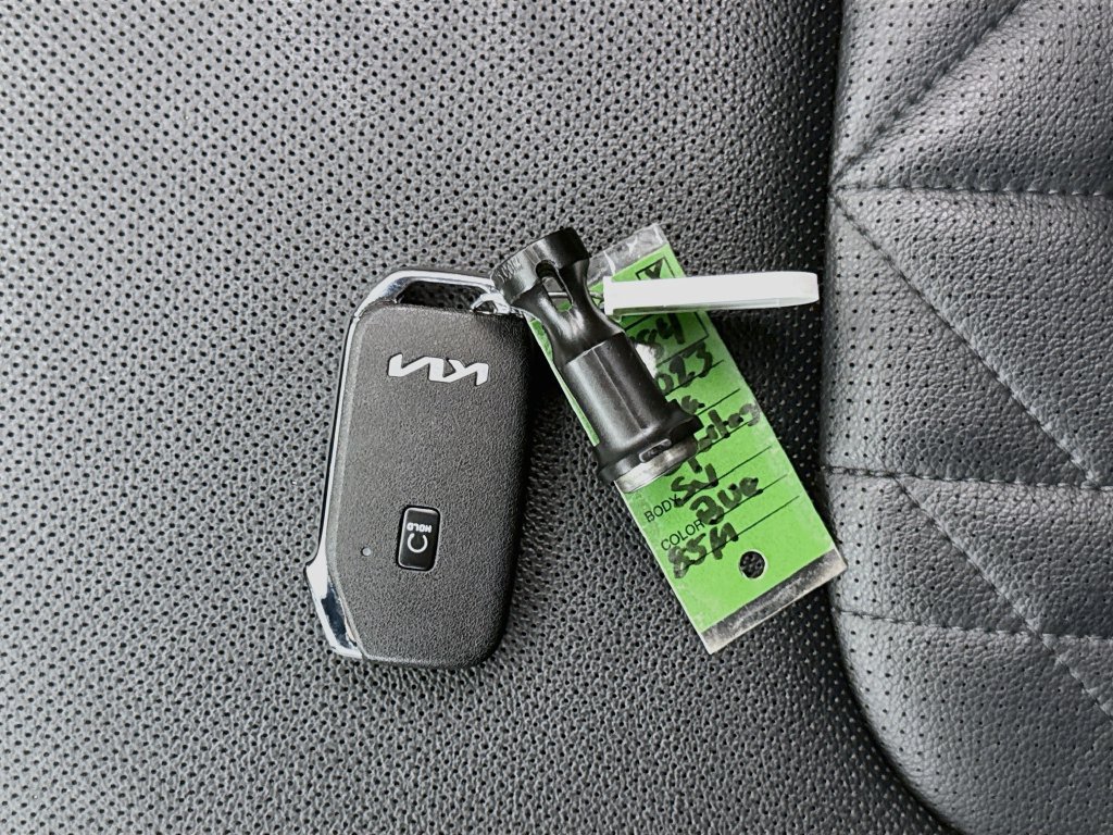 Used 2023 Kia Sportage X-Line w/ X-Line Premium Package AWD/4WD image 33