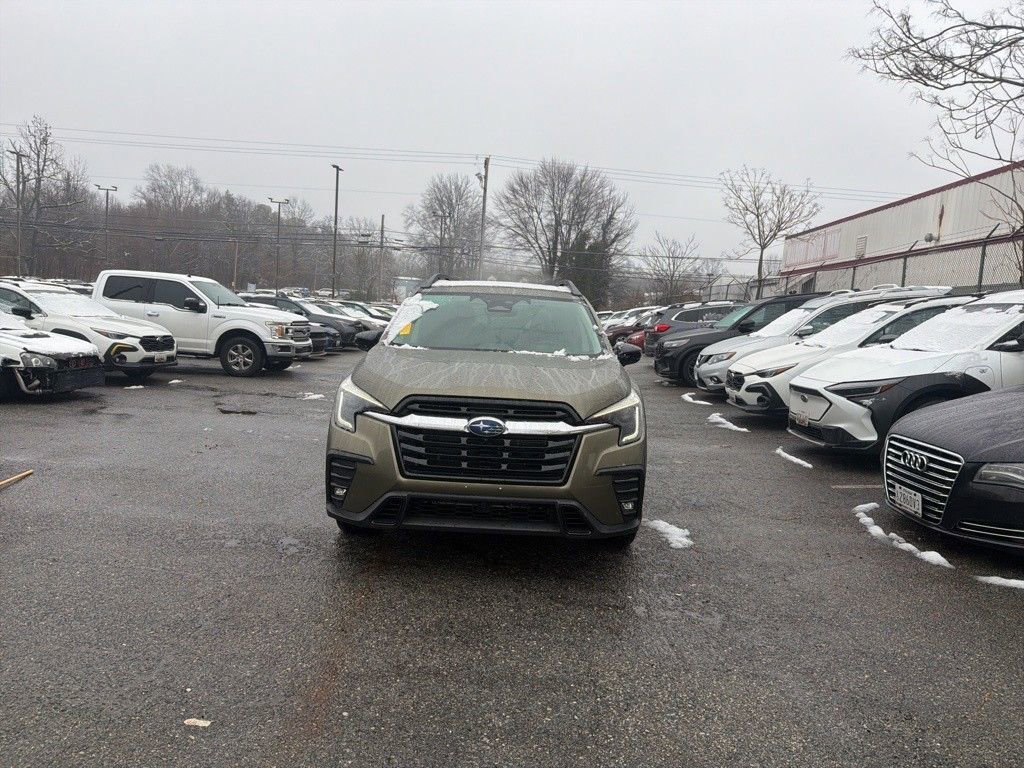 Certified 2025 Subaru Ascent Limited image 5