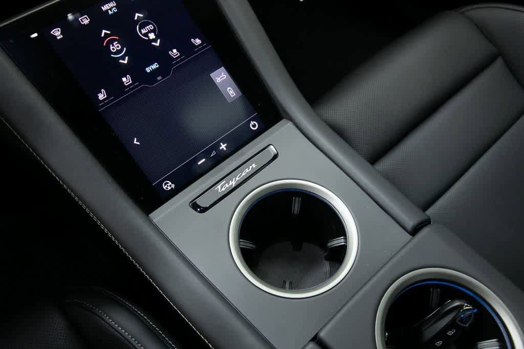 New 2025 Porsche Taycan Turbo AWD/4WD image 24