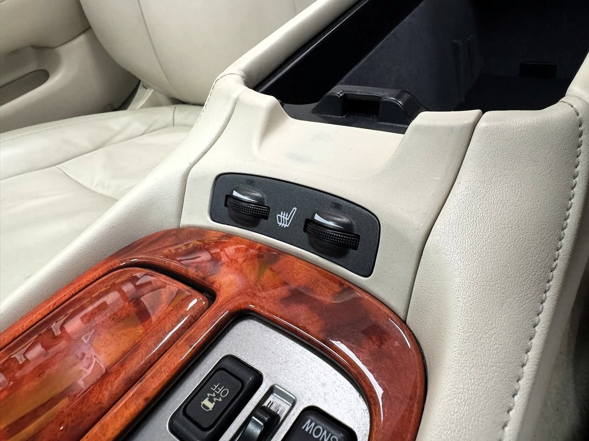 Used 2007 Lexus SC 430 Convertible RWD image 39