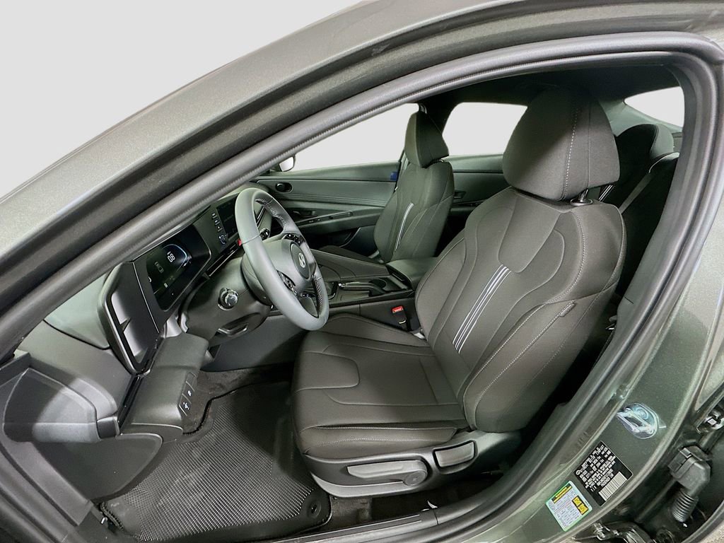 New 2026 Hyundai Elantra Sport image 15
