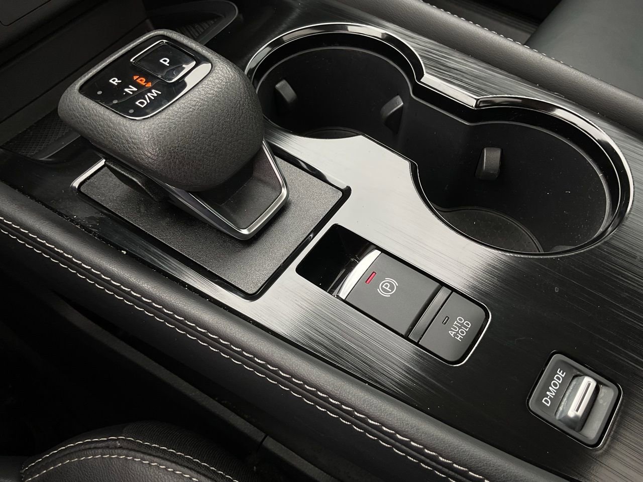 Used 2023 Nissan Rogue SL image 35