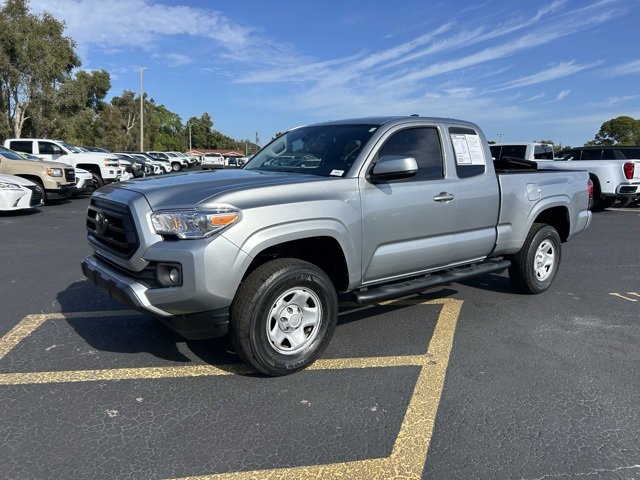 Used 2023 Toyota Tacoma SR image 3