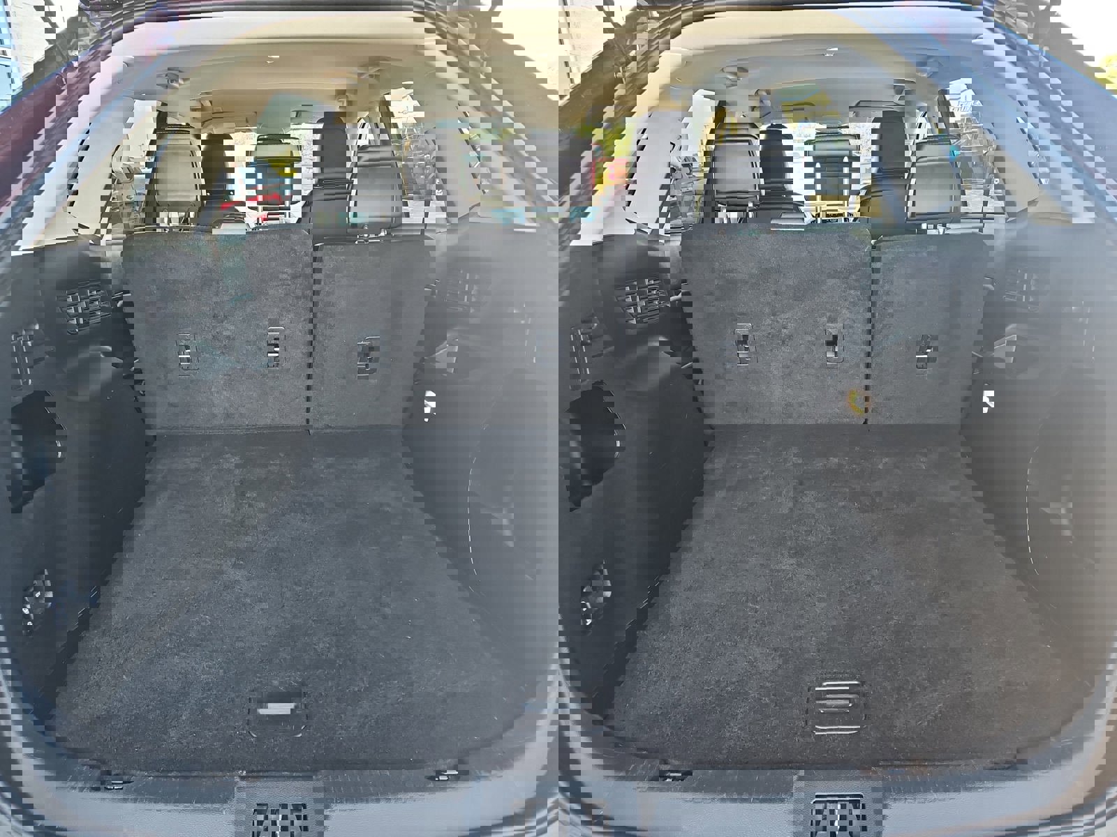 Used 2024 Ford Edge SEL image 18