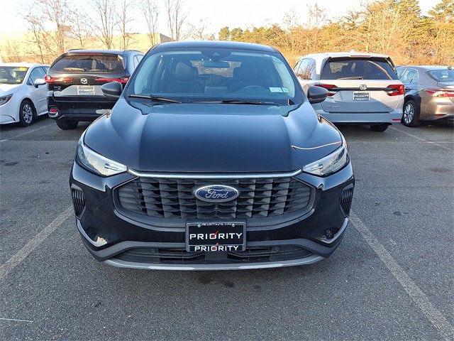 Used 2023 Ford Escape Active image 2