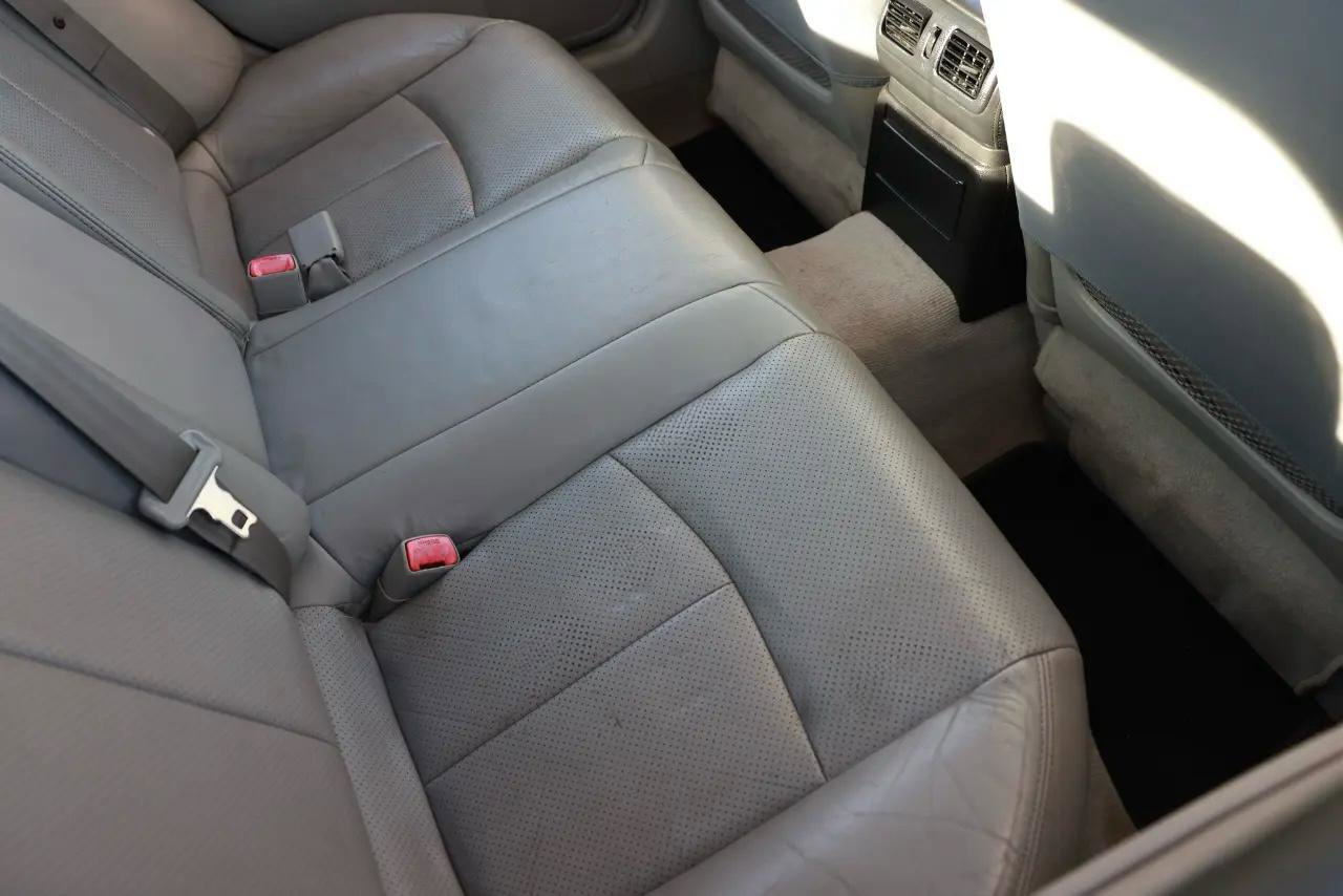 Used 2009 INFINITI G37 Journey w/ Premium Pkg image 12